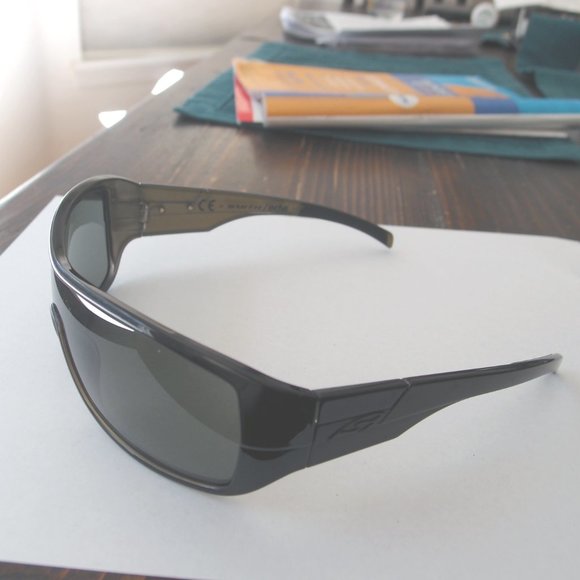 smith optics evolve-"STRONGHOLD" SHIELD/WRAP SUNGLASSES-POLARIZED. - Picture 4 of 11